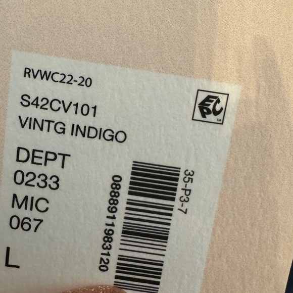 NWT - VAN WINKLE & CO. V-Neck Short Dolman Sleeve Satin Midi Nightgown - Size: L - Picture 5 of 6